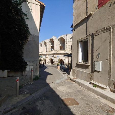Charmante Maison Arlesienne A L'Ombre Des Arenes, De 2 A 5P ภายนอก รูปภาพ