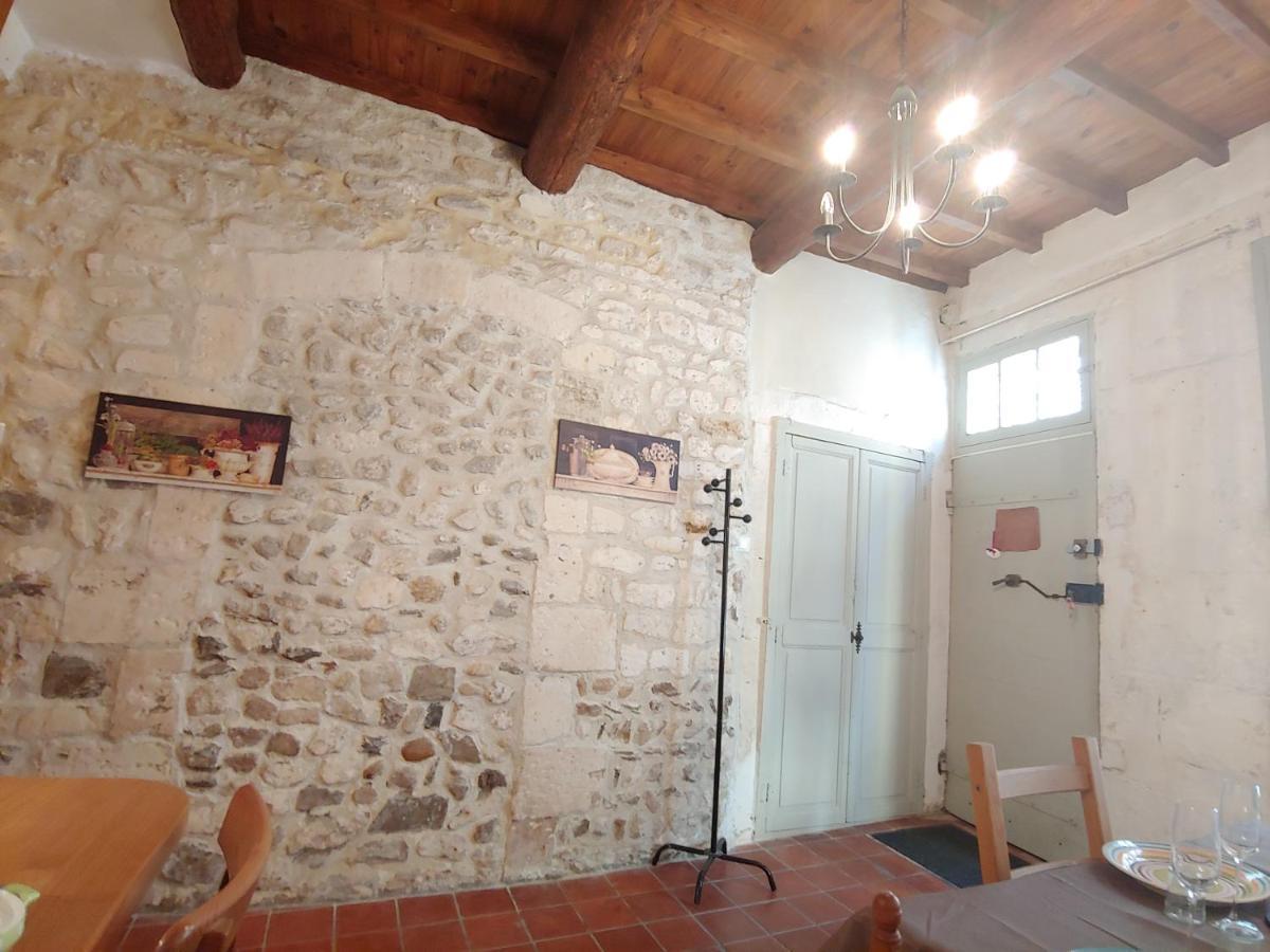 Charmante Maison Arlesienne A L'Ombre Des Arenes, De 2 A 5P ภายนอก รูปภาพ
