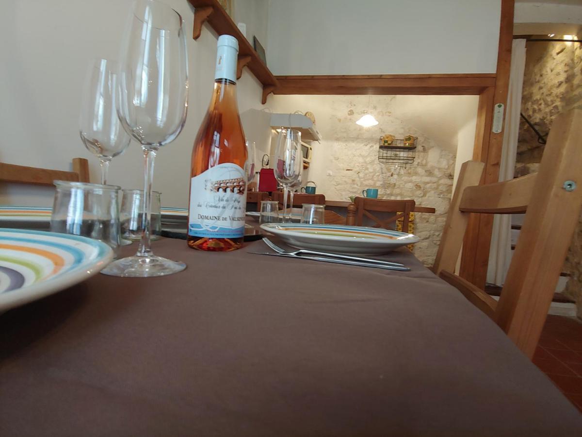 Charmante Maison Arlesienne A L'Ombre Des Arenes, De 2 A 5P ภายนอก รูปภาพ