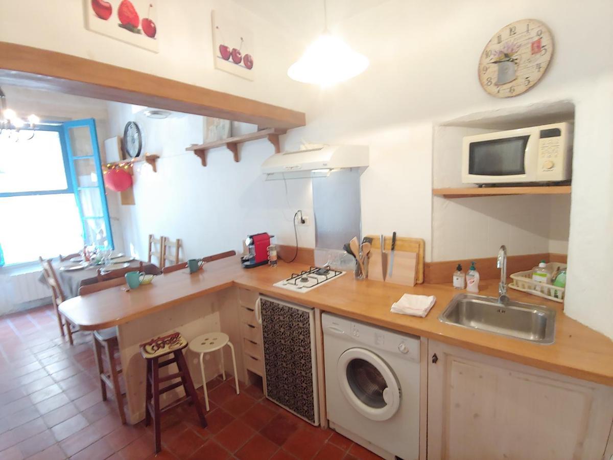 Charmante Maison Arlesienne A L'Ombre Des Arenes, De 2 A 5P ภายนอก รูปภาพ